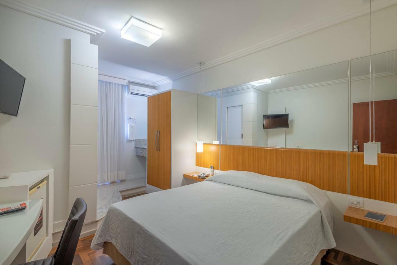 Hotel Gloria 3*